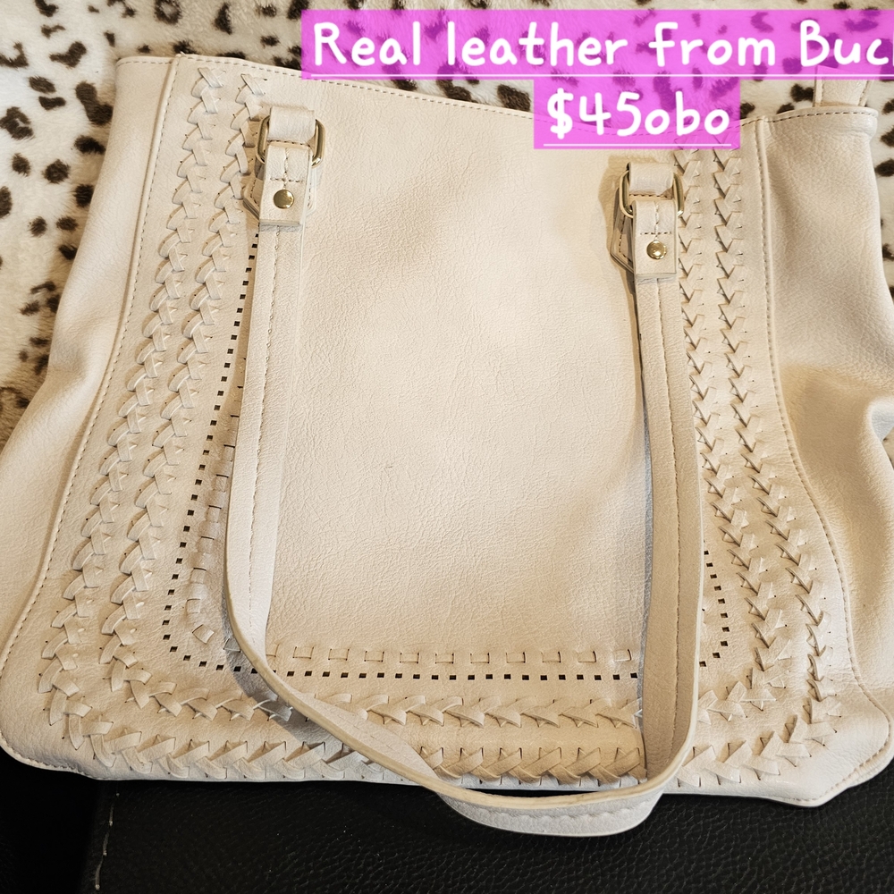 Buckle Cream Shoulder Bag with Elegant Design